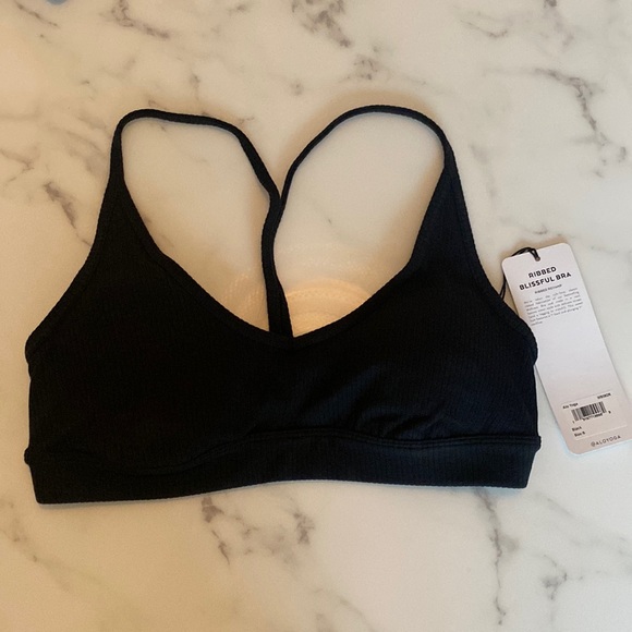 New with tags! ALO Size Small Black Ribbed Blissful Bra 🖤 - Picture 2 of 5